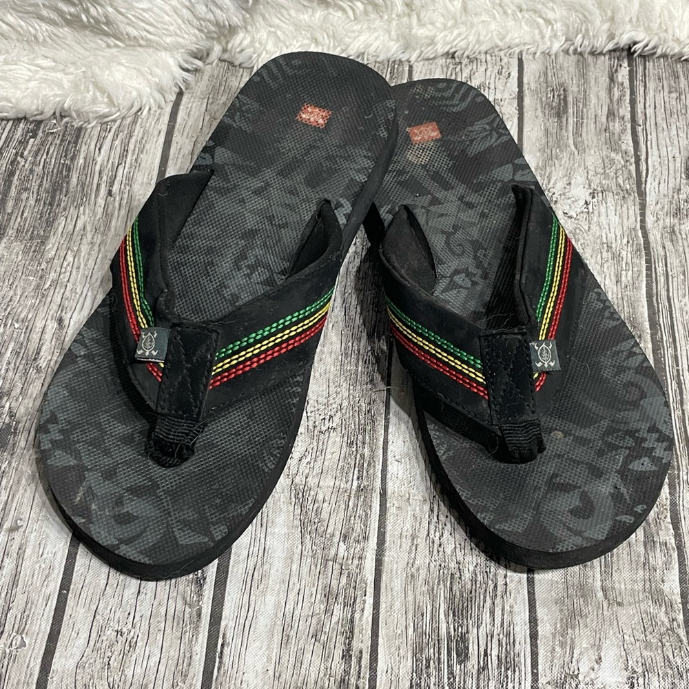 Women’s size 9 Men’s size 7 Sandals Great Condition
